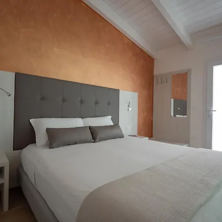 Corte Dei Limoni - - Living Guest house *